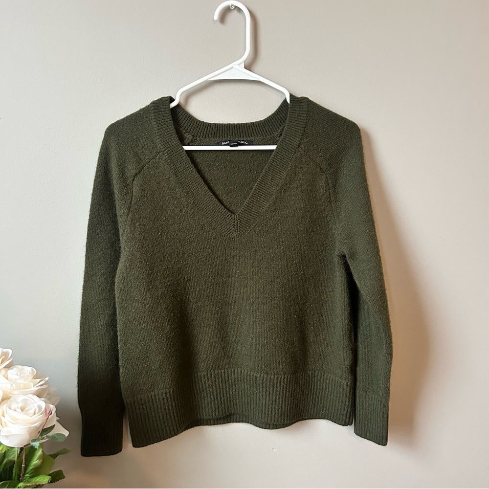 Banana Republic Sweater